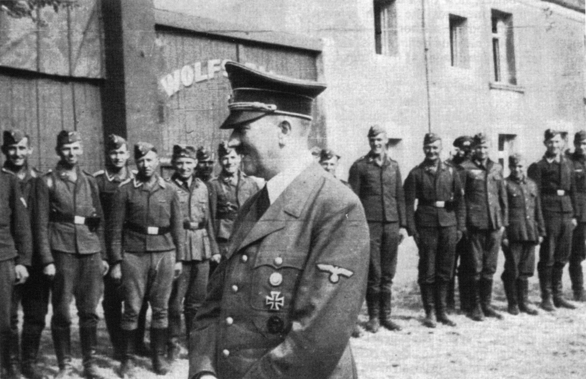 Hitler Archive | Adolf Hitler arrives at his newly built FHQ ...